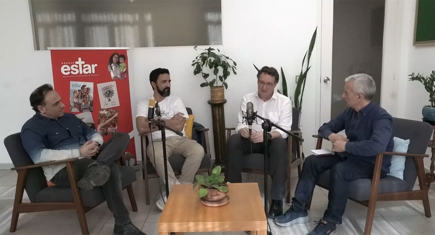Javier Lorenzo, Javier Segura, David Santafé y Javier F. Lorca durante la charla sobre musicales y evangelización